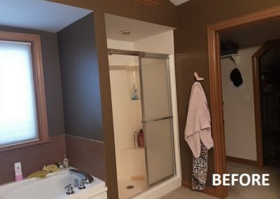 bathroom photo before reno